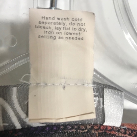 Dress barn Abstract Print Glitter women 1x blouse plus size - Picture 4 of 5